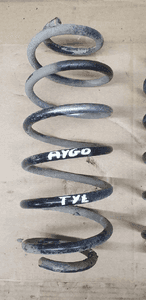 Sprężyny sprężyna tył tylne Toyota Aygo 4