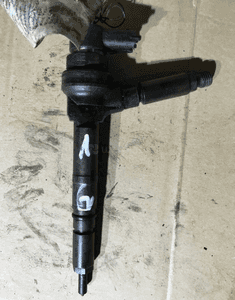 Wtrysk wtryskiwacz opel astra h 1.7 cdti 0445110175 1