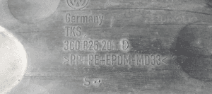 Osłona podwozia płyta lewa VW Passat B6 3C0825201D 4
