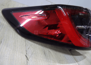 Lampa tył tylna lewa toyota corolla xii E21 kombi 8