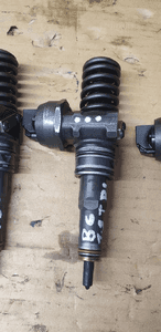 Pompowtryskiwacz pompowtryskiwacze komplet VW Passat B6 1.9 TDI 038130073AG 4