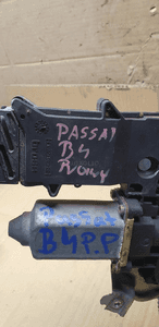 Mechanizm podnośnik szyby prawy przód VW Passat B4 3A0837402D 3A0959802 9