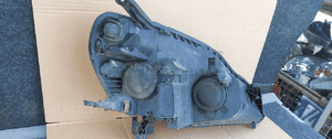 Przod przednia lampa lewa opel zafira b 5