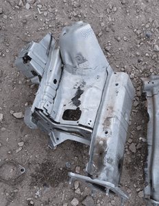 Ford kuga MK2 ćwiartka podłużnica lewa przód pas przedni 3