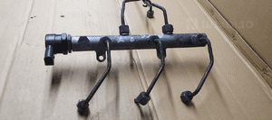 Listwa wtryskowa rurki czujnik Audi A6 C6 2.7 TDI 057130764C 059130090A 3