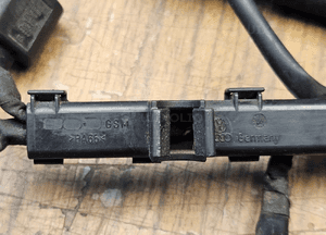 Wiazka 06H971627 06H971824A Instalacja Silnika Wtryskiwaczy Wtysków 1.8 2.0 TFSI Audi A4 B8 A5 8T VW Skoda Seat 17
