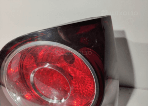 Volkswagen polo 9N3 lift lampa tył tylna prawa 4