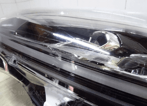 Ford Kuga MK3 lampa LV4B-13E015-FB 3
