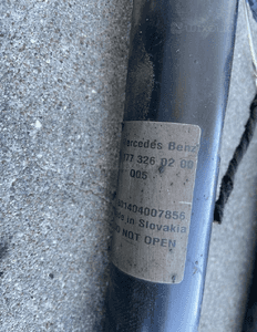 mercedes CLA 118 A177 AMG wahacz Piasta  amortyzator drazek tylne tylny 14