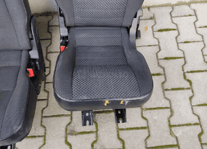 Fotel fotele tył tylne kanapa 2 rząd land rover defender 2007-2014 europa 6