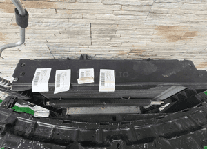 Pas przedni chłodnice bmw X5 F15 X6 F16 4