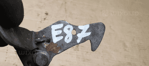 Zamek rygiel maski przód BMW I E87 7071124 6