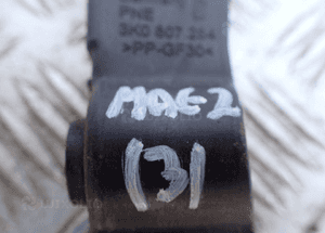 Mocowanie ślizg zderzaka audi A4 B8 8K0807284 radom 3