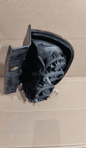 Lampa lewa tył tylna dacia duster i 1 2