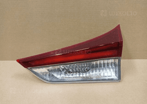Lampa prawa tylna prawy tył toyota auris ii 2 led kombi lift 15- 1