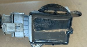 Volvo S40 V50 S60 XC70 2.0 2.4 T 2.4 B cewka zapłonowa 8677837  30713417 7