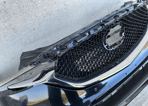 Zderzak przód przedni mazda CX-5 CX5 ii 2 2017- KB8A-50031  grill chromy 6