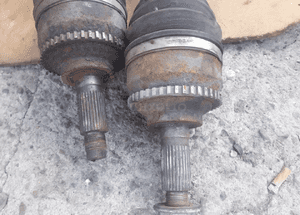 Mazda MPV 02-06 2.0 citd Półoś półośka prawa 2