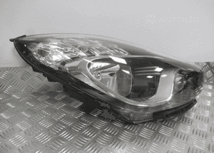 Lampa przednia przód prawa hyundai IX20 2010-2015 rok 2