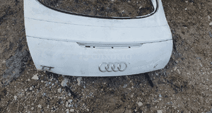 Klapa tył Audi TT 8J0 2