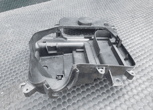 Obudowa 8E1907613D 8E1907355C Oslona Pokrywa Uszczelka Komputer Sterownik Silnika Europa Audi A4 B6 B7 21