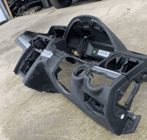 MERCEDES E 207 konsola anglik idealna kokpit deska 9