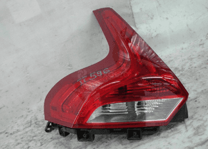 Volvo V40 ii lampa tylna lewa 1