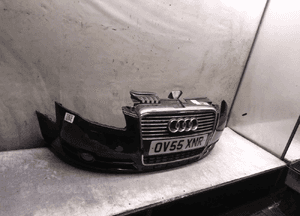 Zderzak przód przedni audi A4 B7 LY9B czarny spryskiwacze lamp xenon halogeny 1