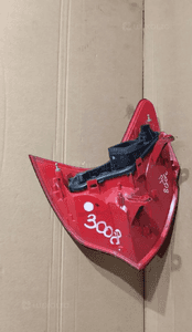 Lampa prawa tył tylna peugeot 3008 i 1 9683460780 2