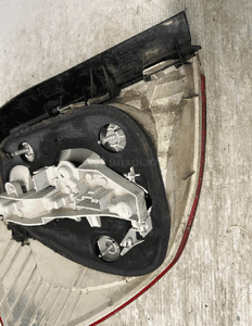 Lampa prawy tył BMW E87 716495605 8