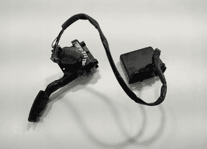 PEDAŁ GAZU LAND ROVER DEFENDER 2.2 2.4 TDCI 7H12-7R562-AA 2007-2014 4