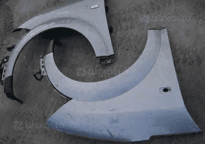Audi A2 blotnik przod przedni prawy