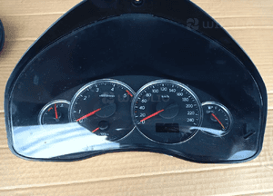 Subaru Outback Legacy IV 2.0 D licznik zegar 4