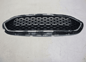 Ford fiesta MK8 2017r- grill atrapa chłodnicy 3