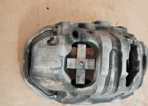 Zacisk hamulcowy prawy przód Brembo Porsche Cayenne 7PP615123 3