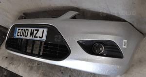 Zderzak przód przedni ford focus MK.2 2 ii lift fl 03 srebrny halogeny 3