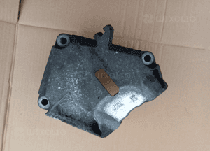 łapa silnika corsa d astra h 1.4 13130728