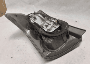 Tyl tylna lampa prawa toyota corolla verso ii 4