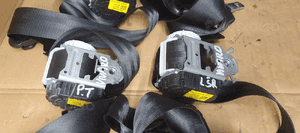 Pas bezpieczeństwa tył tylny prawy lewy Opel Vivaro B Trafic III 34144158D 898403096R 93459457 3