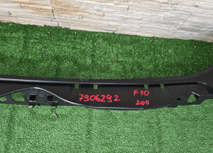 Ślizg zderzaka bmw 5 F10 7906292 2