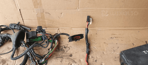 Skrzynka bezpieczników wiązka instalacja Ford Focus MK2 Lift 1.6 TDCI AM5T-14K733-KHC 9