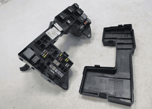 JAGUAR XF X250 5.0 MODUŁ PUSZKA BEZPIECZNIKÓW 6