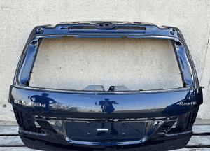 Klapa bagaznika tyl tylna mercedes gls W166 A166 2015- bardzo ladna 1