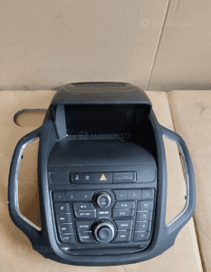 Panel radia ramka opel zafira c iii 3 A2C81982600 3