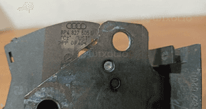 Zamek klapy tył audi A6 C6 nr 8P4827505B 5