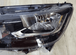 Toyota proace 18- lampa lewa 9835780680 4