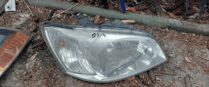 Przod przednia lampa prawa hyundai getz 2