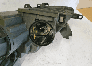 Lampa przednia prawa przód prawo citroen C8 9