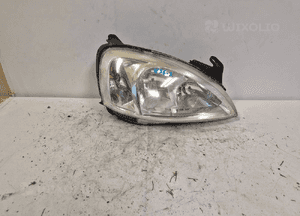 * LAMPA PRZEDNIA PRAWA PRZÓD PRAWO OPEL CORSA C 1
