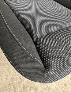 Mercedes 447 Vito EQV Metris fotel dopinany do trójki comfort koziołek  v klasA 7